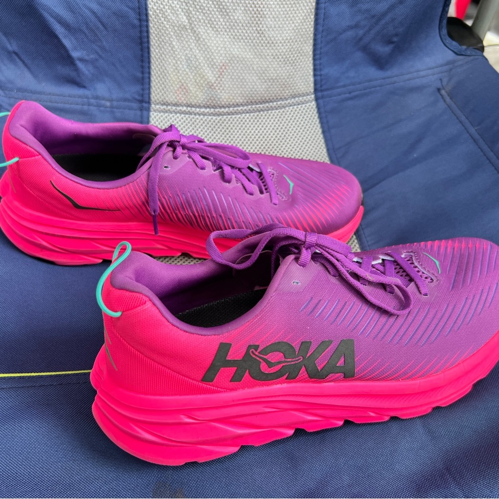 Women's HOKA Rincon 3 Size 9.5